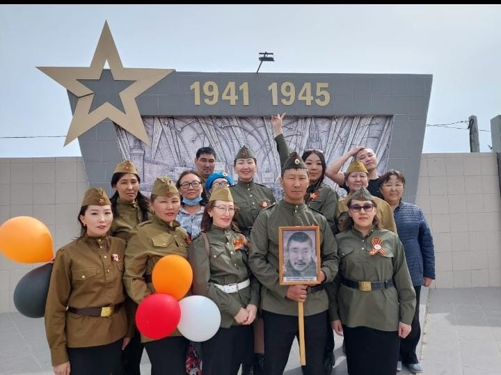 В Техтюрском наслеге прошли Парад Победы и акция "Бессмертный Полк"